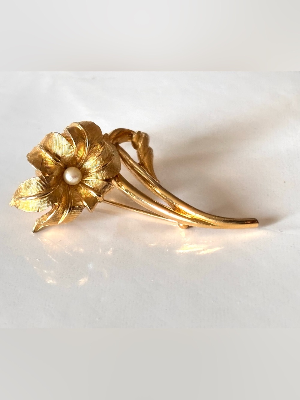 Marcel Boucher Lily Floral Cultured Pearl Brooch Pin Vintage flower gold tone